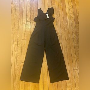 Francesca’s miami Wide Leg Asymmetrical Ruffle Top Black Jumpsuit, Size Medium